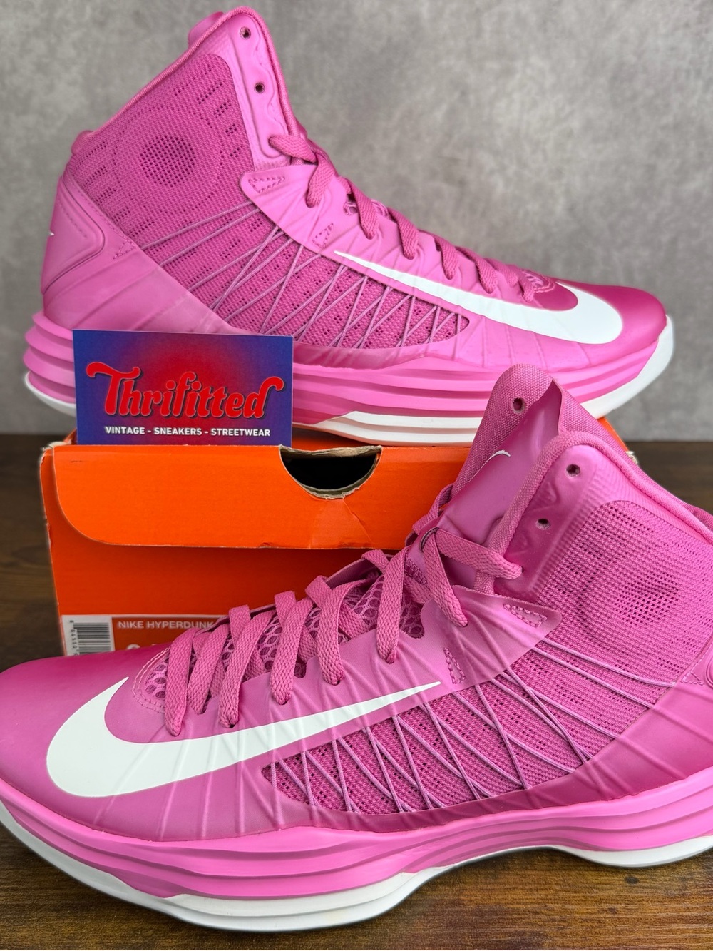 NEW Nike Hyperdunk 2012 Think Pink BCA Size 9.5 524934-601 SAMPLE Men’s Shoes OG